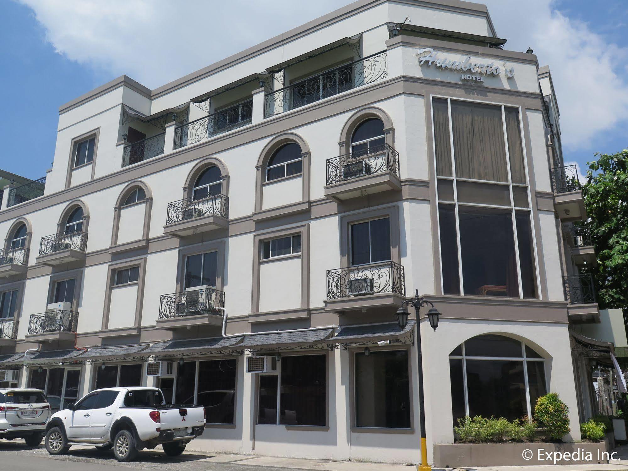 Oyo 414 Humberto'S Hotel Davao Екстер'єр фото